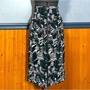 EUC Worthington skirt
